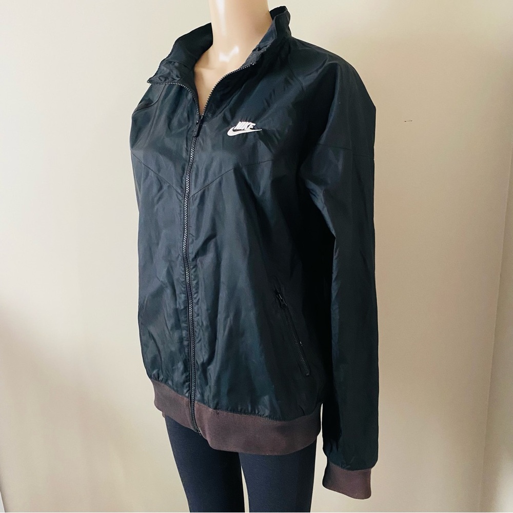 Nike Windbreaker Track Black Jacket, men’s medium - Picture 3 of 8